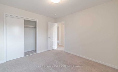 Detached Home For Lease | X8139500 - Photo 4