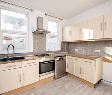Ionic Street, CH42 2BL, Birkenhead - Photo 6