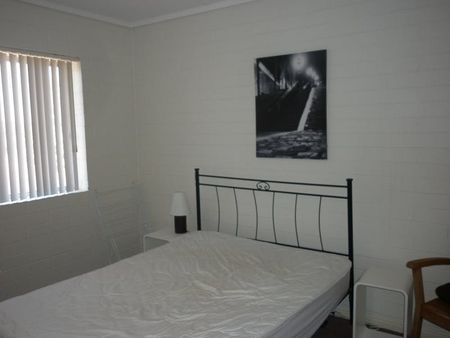 Unit 4/202 Nicolson Avenue - Photo 3