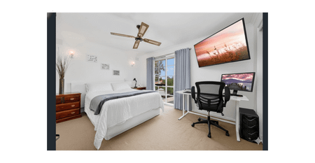 SPACIOUS FAMILY LIVING IN A PEACEFUL COURT LOCATION - Photo 3