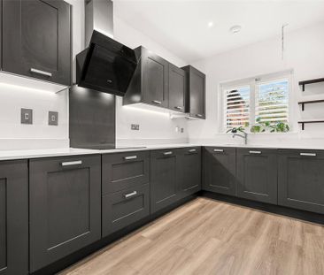 4 bedroom house to rent - Photo 1