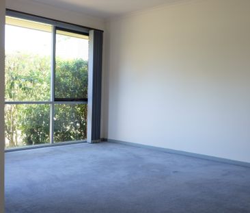 Easy Living in Doncaster – Air-Conditioned 3-Bedroom Unit Available... - Photo 1