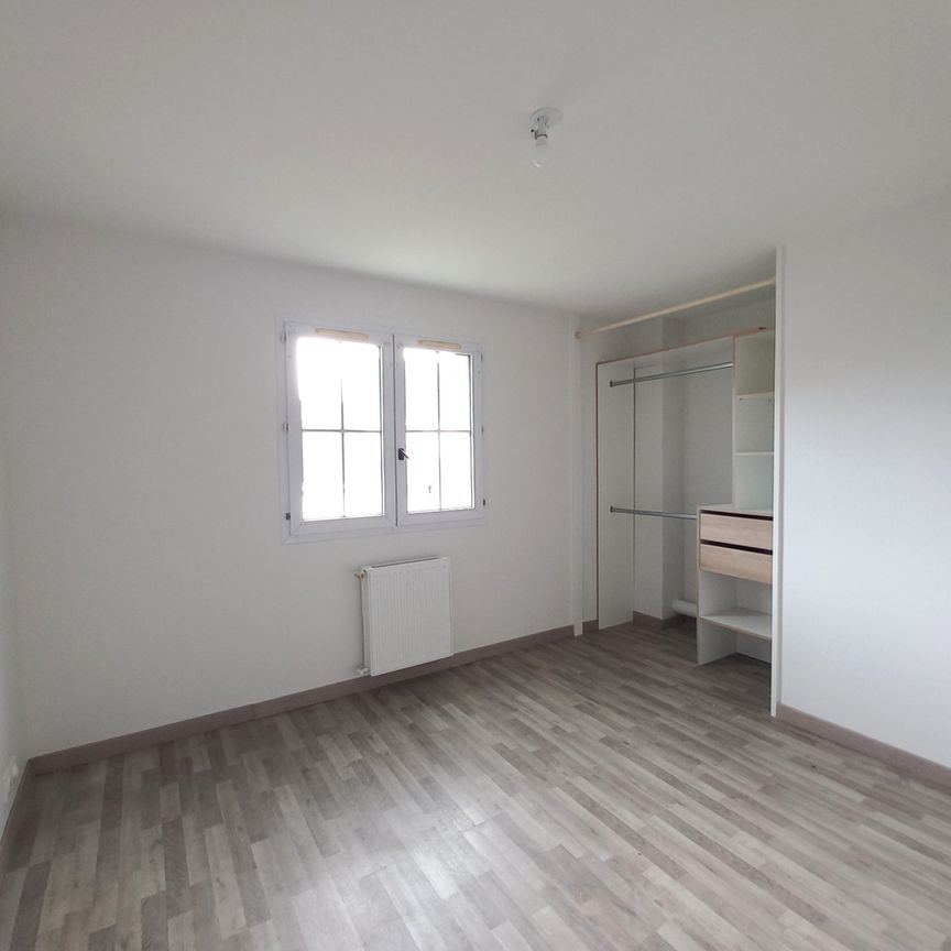 Location Maison 4 pièces 97m² CHATEAUBRIANT 44110 - Photo 1