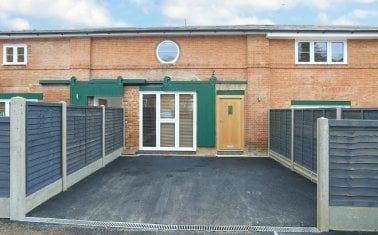 Coach House Mews, Rear Of 44 High Street - Photo 4