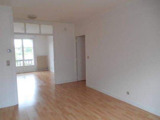 Location Appartement 4 pièces 84m² - Photo 1