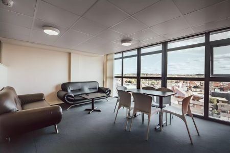 Standard Ensuite - Photo 3