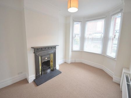 2 Bedroom Terraced To Let - Photo 2
