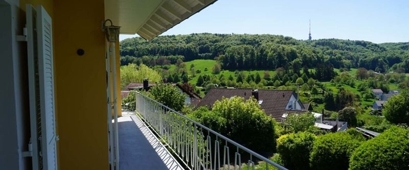 Charmantes Landhaus im südlichen Stil u. traumhafter Lage zur befristeten Miete - Foto 1