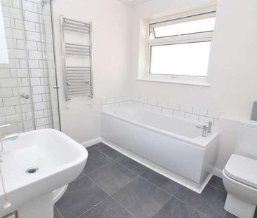 Old Farm Road East, Sidcup, DA15 - Photo 4