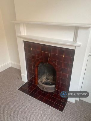 2 bedroom semi-detached house to rent - Photo 1