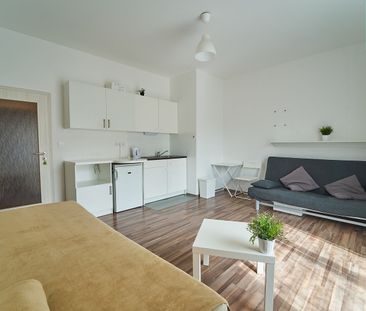 Pronájem bytu 1+kk 28 m² - Photo 1