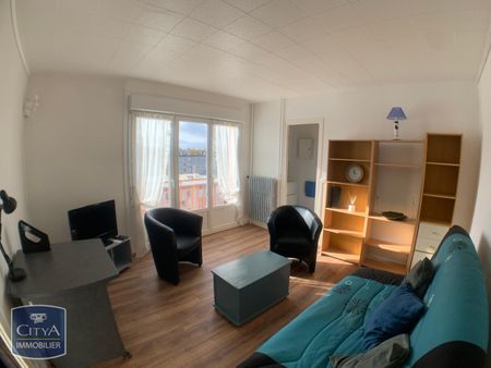 Location Appartement 1 pièce 28m² CHATEAUROUX 36000 - Photo 2