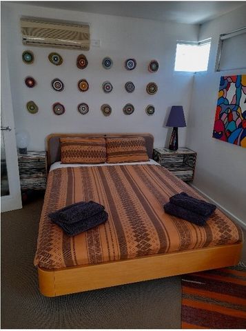 Port Melbourne - Photo 4