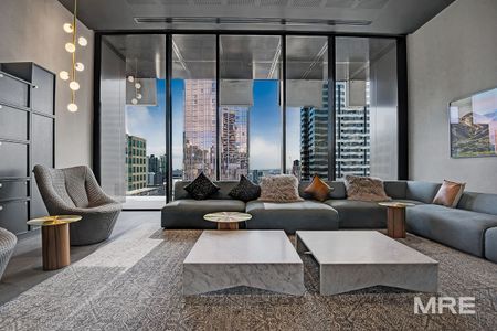 1307/81 A'Beckett Street, Melbourne - Photo 2