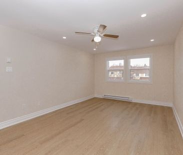 For Lease - 2289 Munn's Avenue, Oakville, Ontario - Photo 2