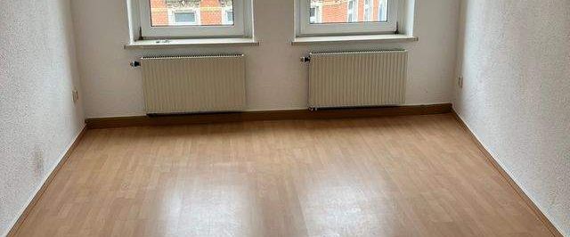 Helle 3-Zimmer-Wohnung mit Kellerabteil in zentraler Lage in Aue - Foto 1