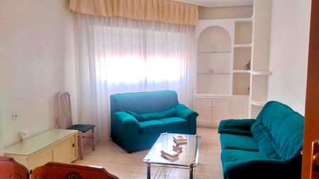 Alquiler de piso en Victoria - Photo 2