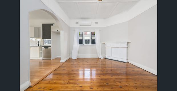 A Little Beauty with a Big Entertainer's Heart - Photo 1