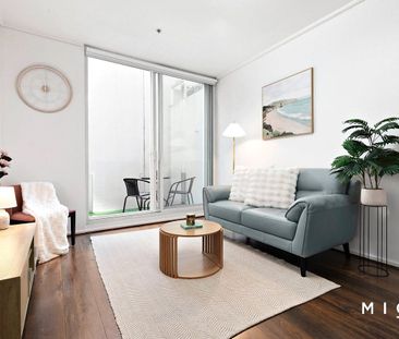 27/83 Whiteman Street - Photo 2