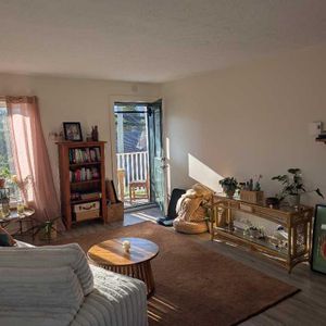 Colocation 🌞 Lumineuse et Joyeuse ! 5 1/2 Sutton - Photo 2