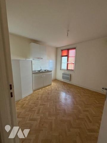 Bel appartement en duplex (Centre de CUSSET) - Photo 3