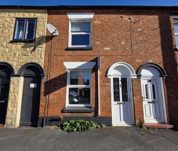 2 bedroom terraced house to rent - Photo 1