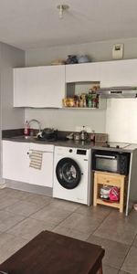 Location Appartement 2 pièces 38m² BORDEAUX 33800 - Photo 3