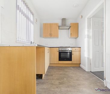 2 bedroom terraced house to rent - Photo 3