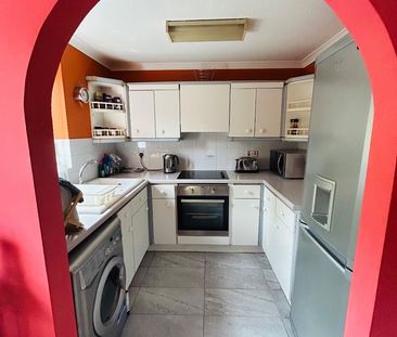 Room in a Shared House, Butlers Walk, BS5 - Photo 6