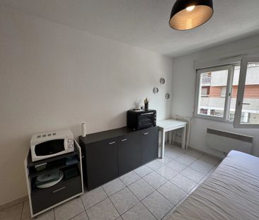 Studio ST MARTIN D'HERES - Photo 2