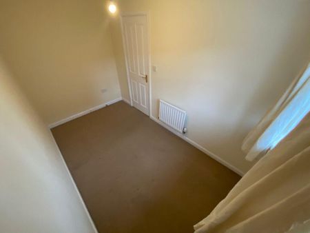 2 bedroom end of terrace house to rent - Photo 5