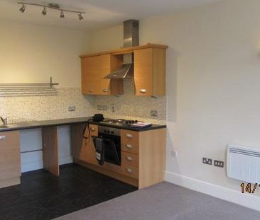 2 bedroom apartment to rent - Photo 2