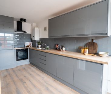 Apt 905, Cambridge House - Photo 6