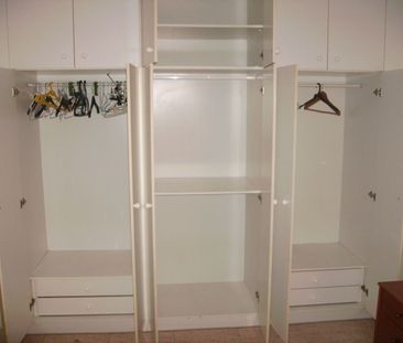 Dúplex de alquiler en Carrer de la Creu D'en Muntaner, Centre - Photo 3