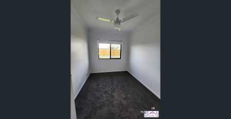 2/14 Pinot Street, Logan Reserve, Qld 4133 - Photo 5