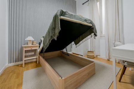 Calle de Nez de Balboa, Madrid, Community of Madrid 28001 - Photo 3