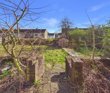 Price £950 pcm - Available Now - Unfurnished - Photo 5