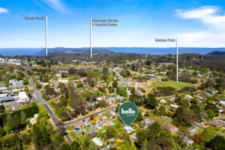 Charming Cottage With Studio, Lush Gardens & Peaceful Surrounds! - Photo 5