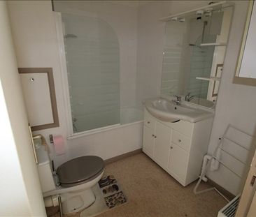 Location Appartement 1 pièce 25m² - Photo 2