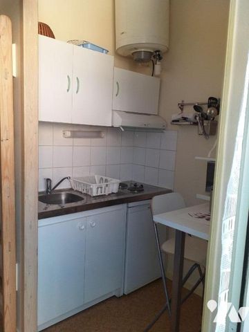 APPARTEMENT MEUBLE - 280€ CC - Photo 4