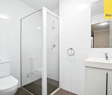 Modern, Light-Filled Apartment in the Heart of Westmead - Photo 5