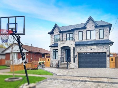 For Lease - 19 Ivanhoe Court Unit# Bsmt, Toronto, Ontario - Photo 4