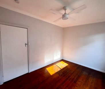 Home For Rent - Photo 4