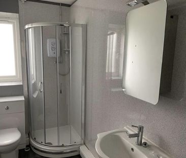 1 bedroom in a house share to rent - Photo 6