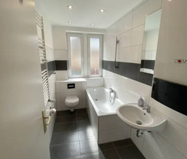 topsanierte Wohnung, komplett neu möbliert, Toplage Westviertel - Photo 1