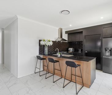 23 Thyme Rise, Dayton WA 6055 - Photo 5