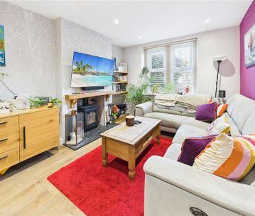 2 bedroom terraced house to rent - Photo 2