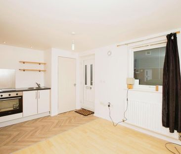 1 bedroom house to rent - Photo 2