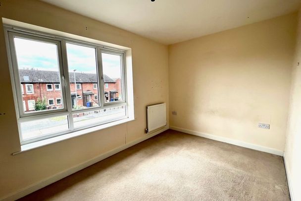 Kirkstall Road - Photo 1