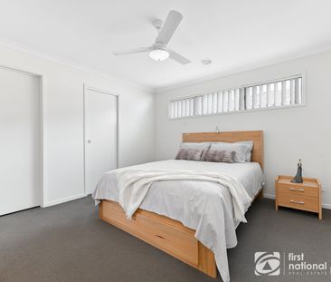 Family Home in Cascades - Convenient Location Opposite Scenic Wetlands - Photo 2